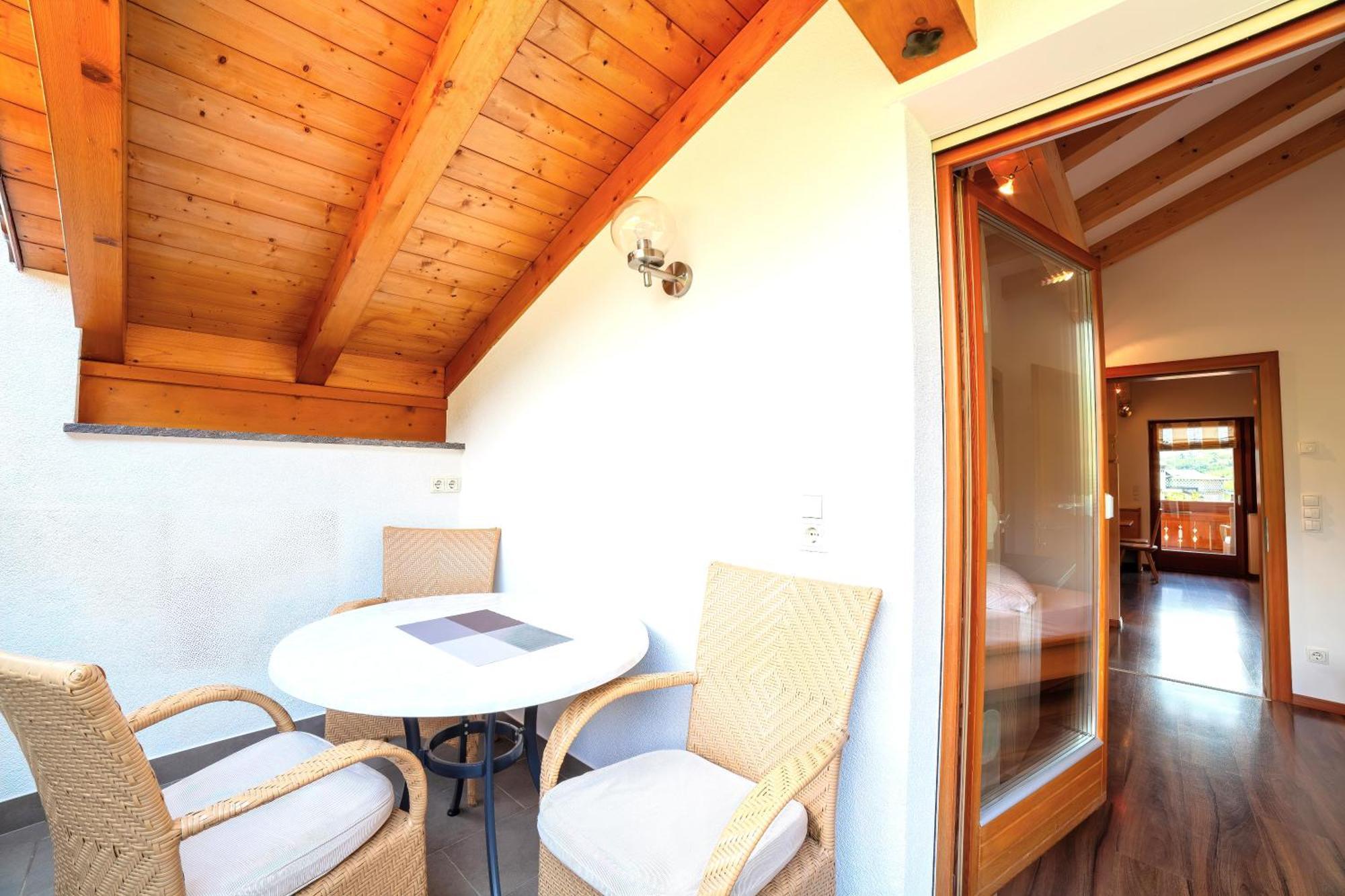 Appartementhaus Tratter Lagundo Bagian luar foto
