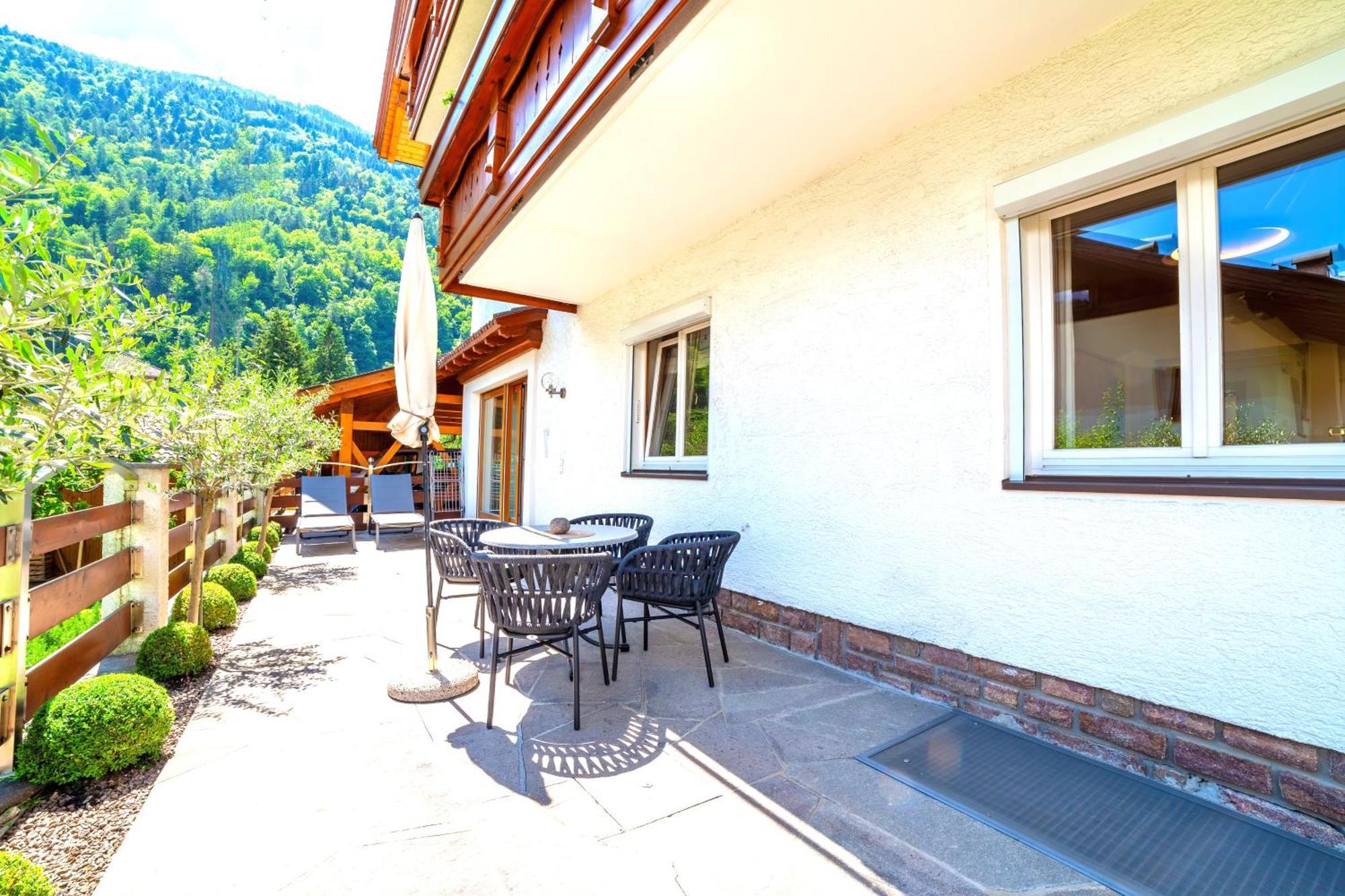 Appartementhaus Tratter Lagundo Bagian luar foto
